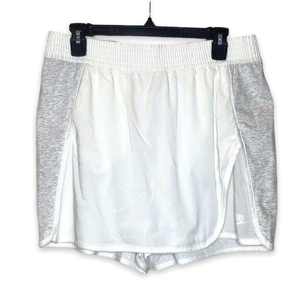 NIKE White Skort Skirt Shorts Tenniscore Pickle Ball y2k Athletic Minimalist New